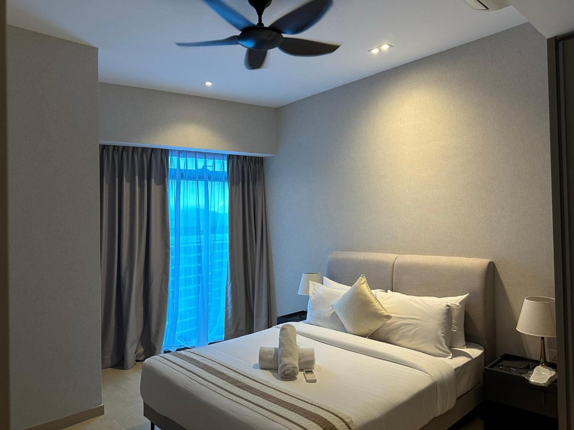 קואלה לומפור Eaton Service Apartment At Klcc מראה חיצוני תמונה